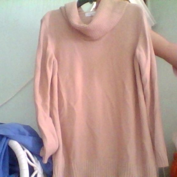 Calvin Klein Sweaters - XL Peach Calvin Klein Sweater